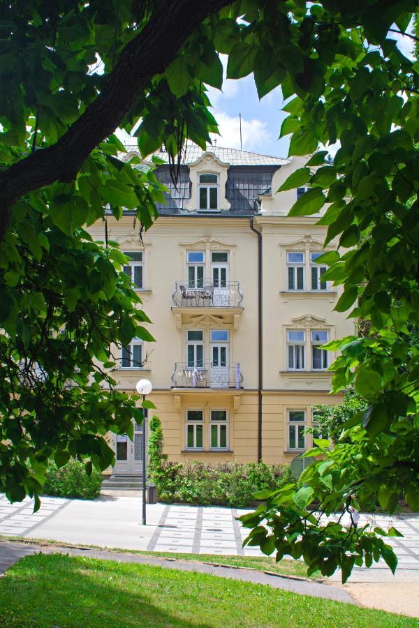 Villa Dagmar Luhačovice Esterno foto
