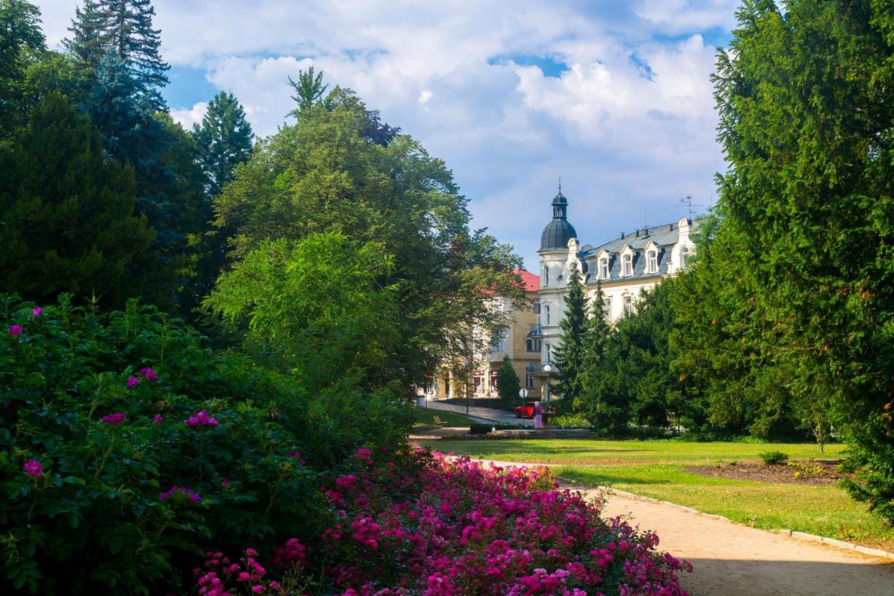 Villa Dagmar Luhačovice Esterno foto