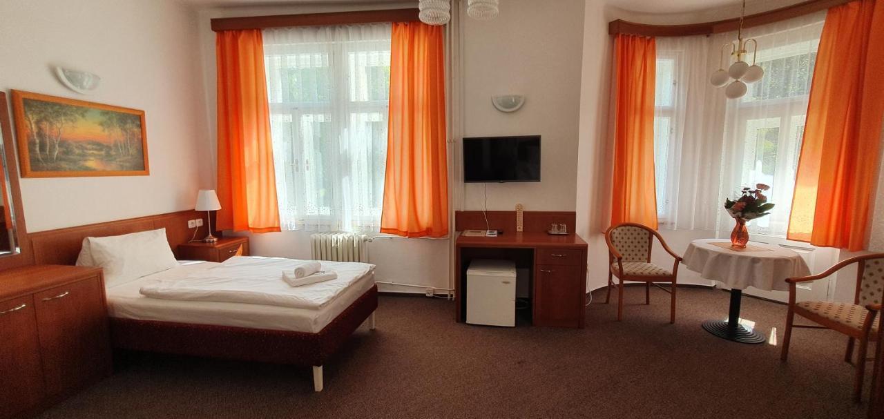 Villa Dagmar Luhačovice Esterno foto